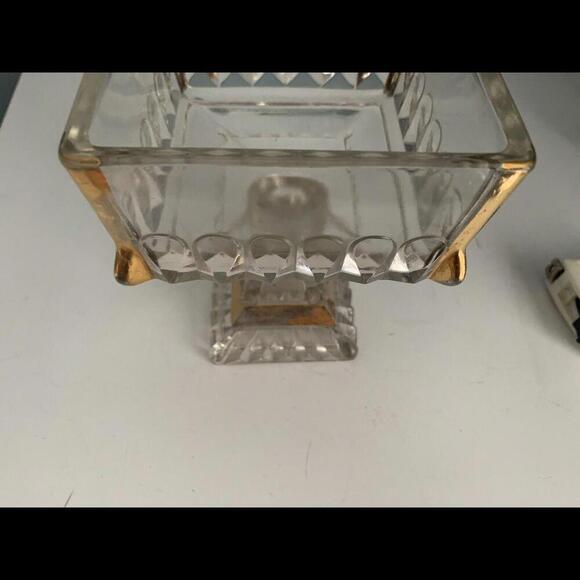Vintage Jeannette Glass Company Wedding Cake Box Candy Dish Clear Gold No Lid - Picture 7 of 11